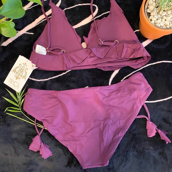 Bikini 🌴 - Picture 2 of 2